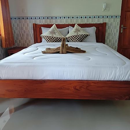 Buda'S Homestay Lemukih Pabean Buleleng Exteriör bild