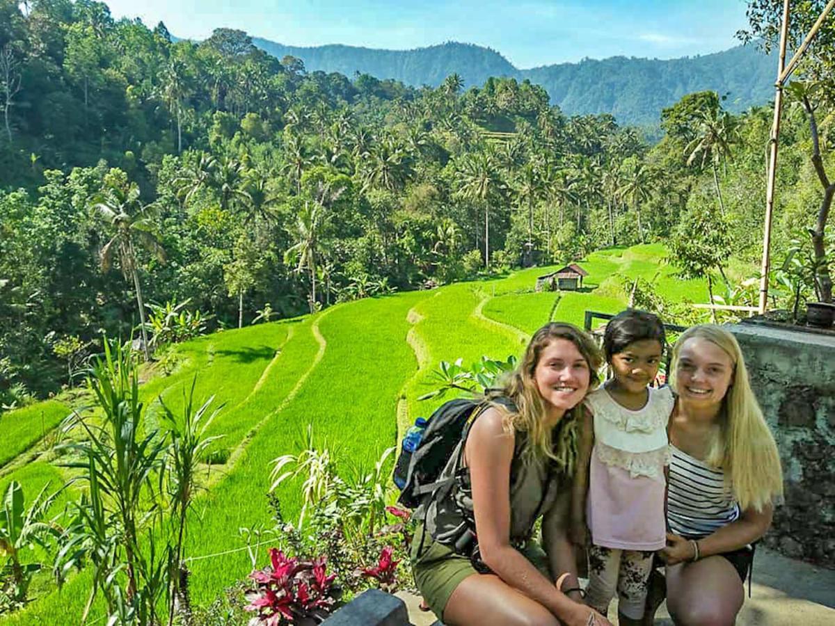 Buda'S Homestay Lemukih Pabean Buleleng Exteriör bild