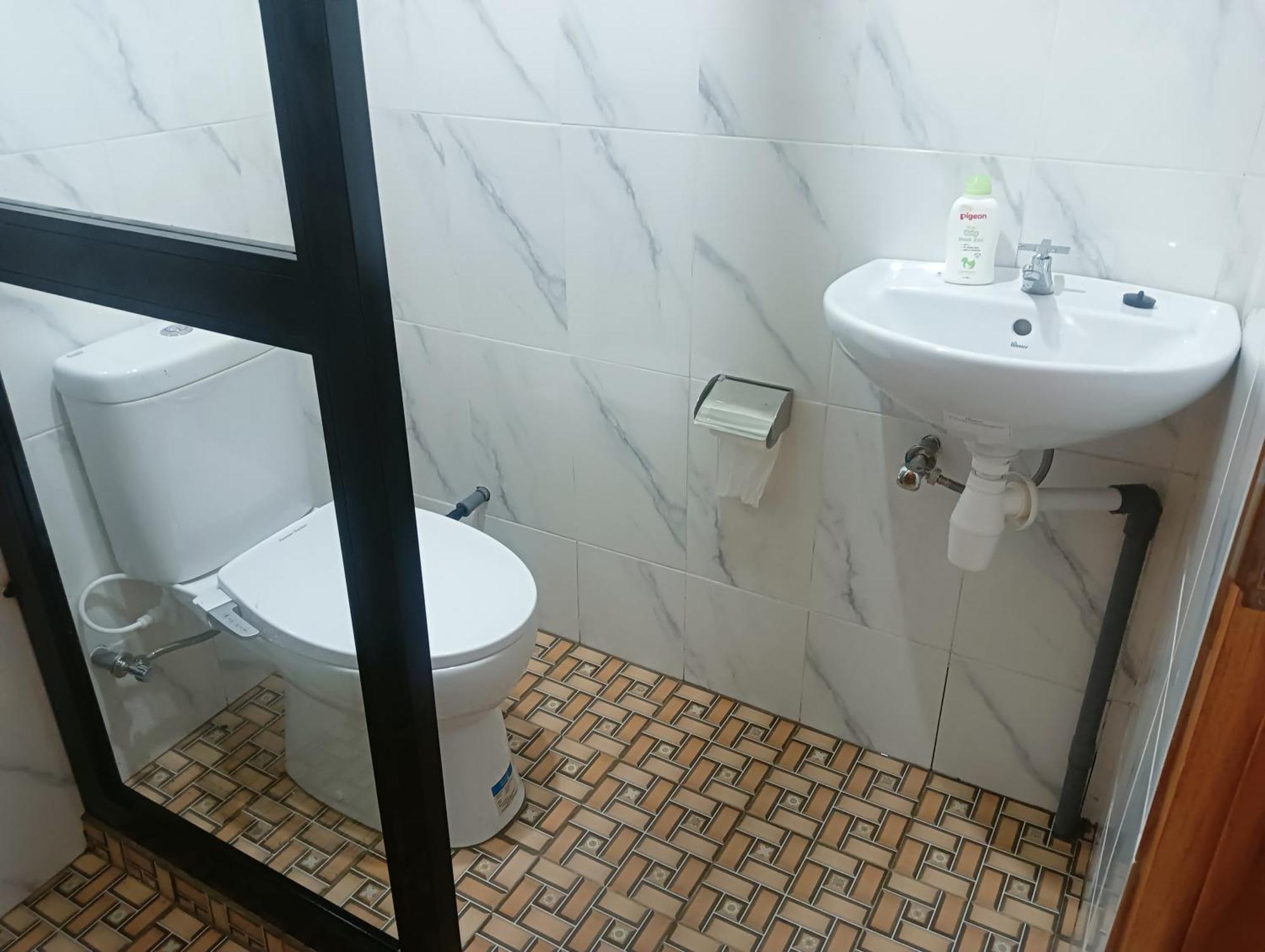 Buda'S Homestay Lemukih Pabean Buleleng Exteriör bild