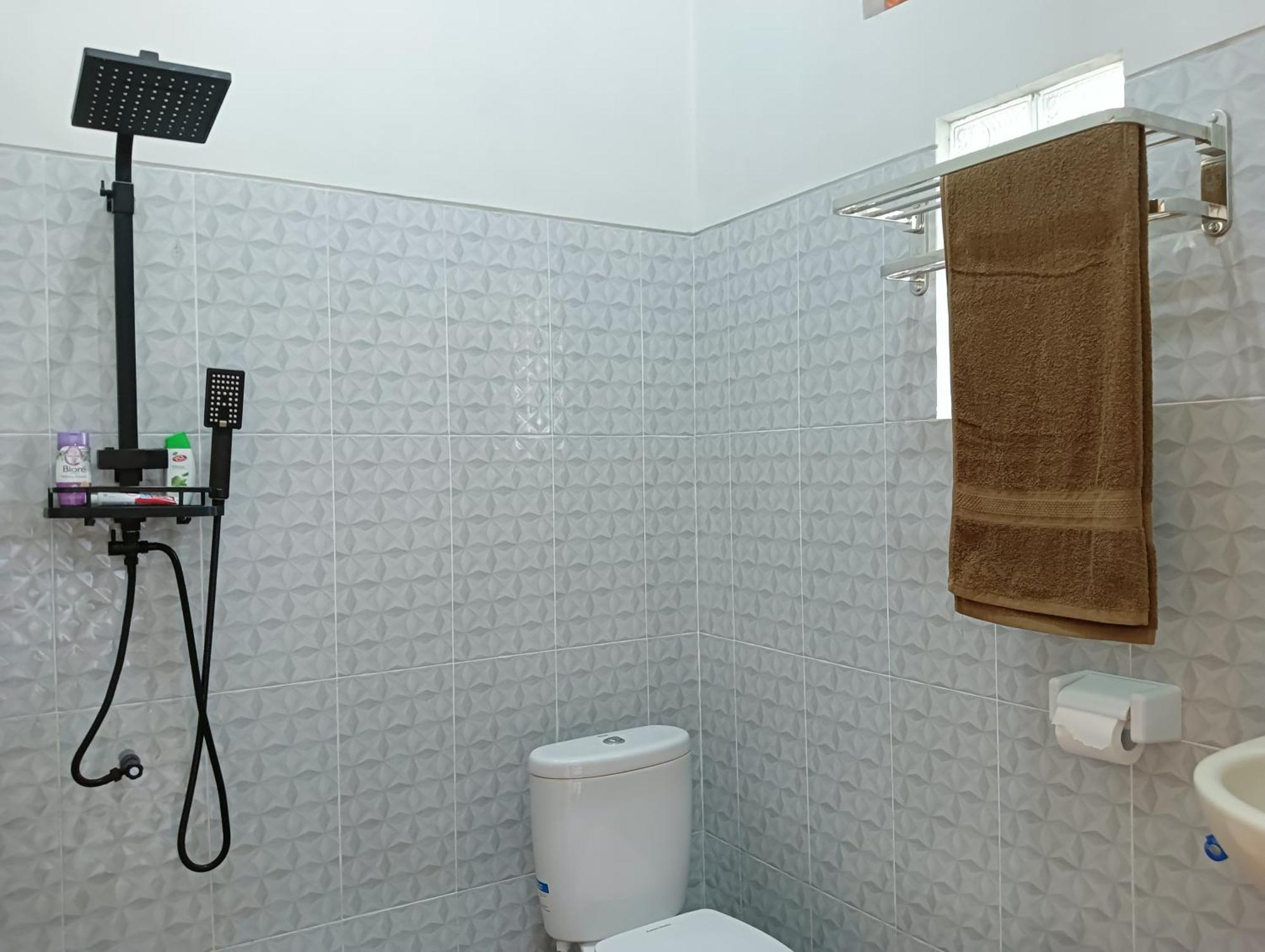 Buda'S Homestay Lemukih Pabean Buleleng Exteriör bild