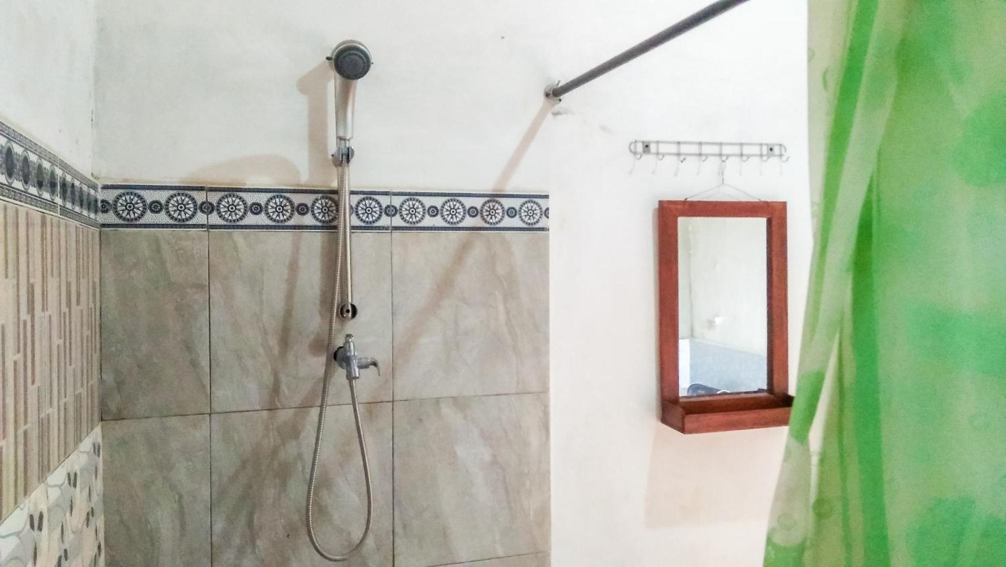 Buda'S Homestay Lemukih Pabean Buleleng Exteriör bild
